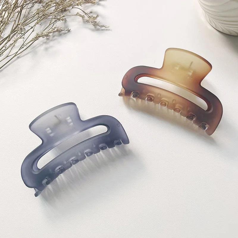 

Korean Style Fashion Women Girls Acrylic Hair Claws Hair Clips Headwear Transparent Big Size Women Hair Accessories Ornament