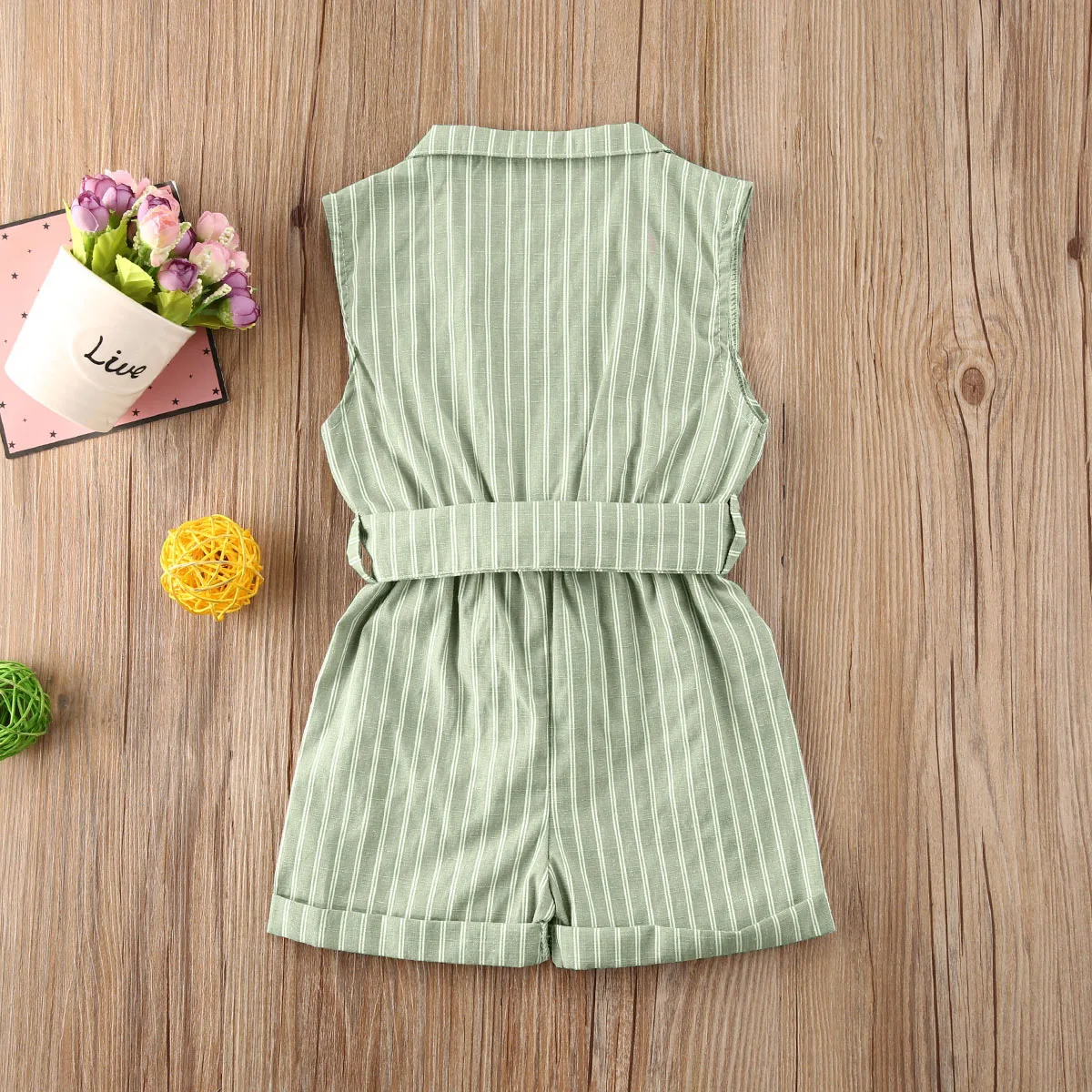 Женский Летний комбинезон в полоску без рукавов с отложным воротником на