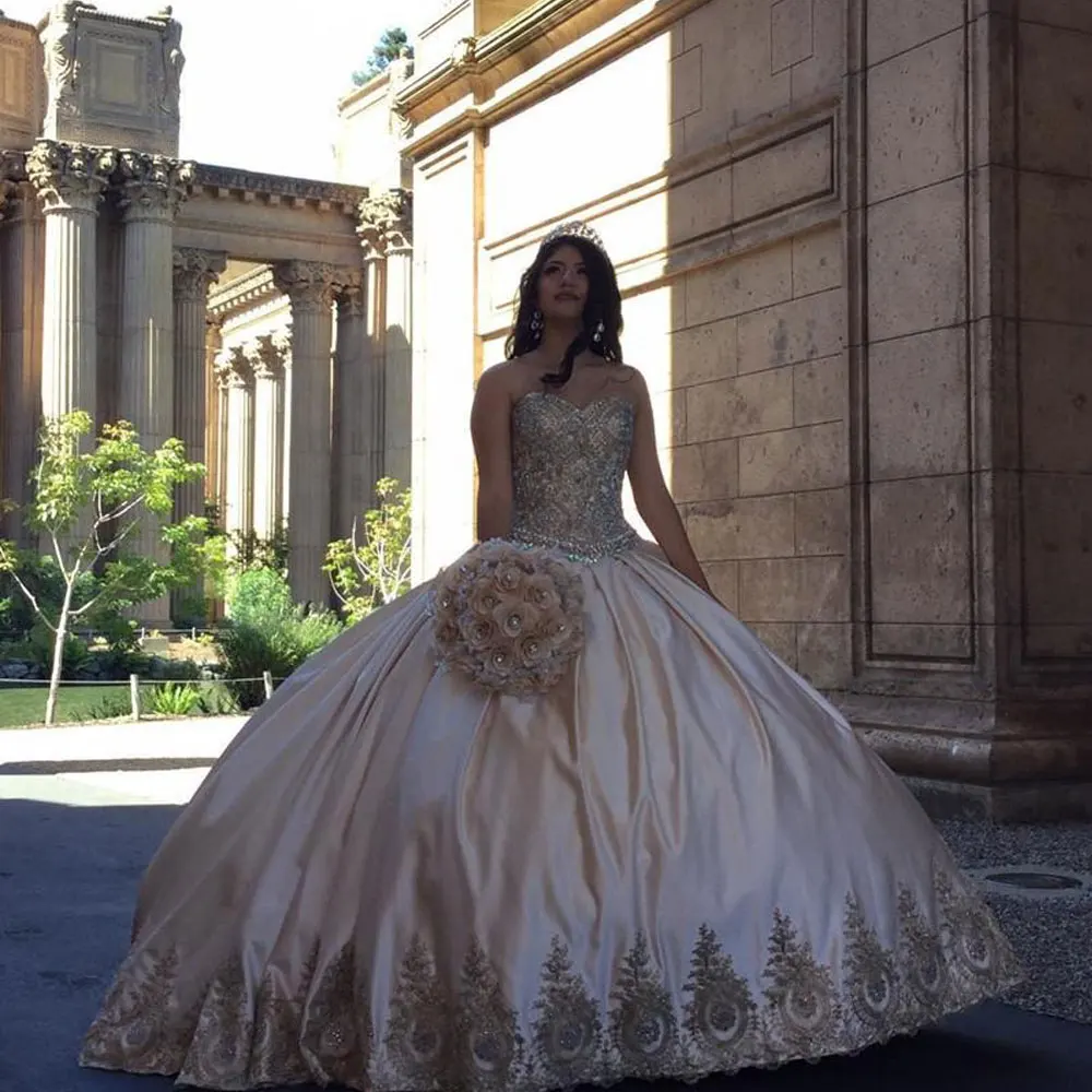 

New arrivals Gold Lace Embroidery Sweetheart Satin Ball Gowns Quinceanera Dresses Sleeveless Backless Ball Gown 2020 Elegant