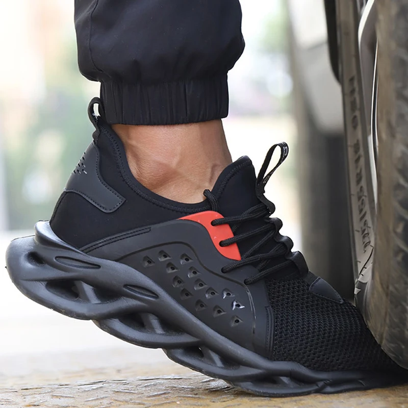 

Lightweight Men's Safety Shoes Steel Toe Work Safety Boots Anti-smashing Work Shoes Sneakers Men Indestructible Shoes Plus Size