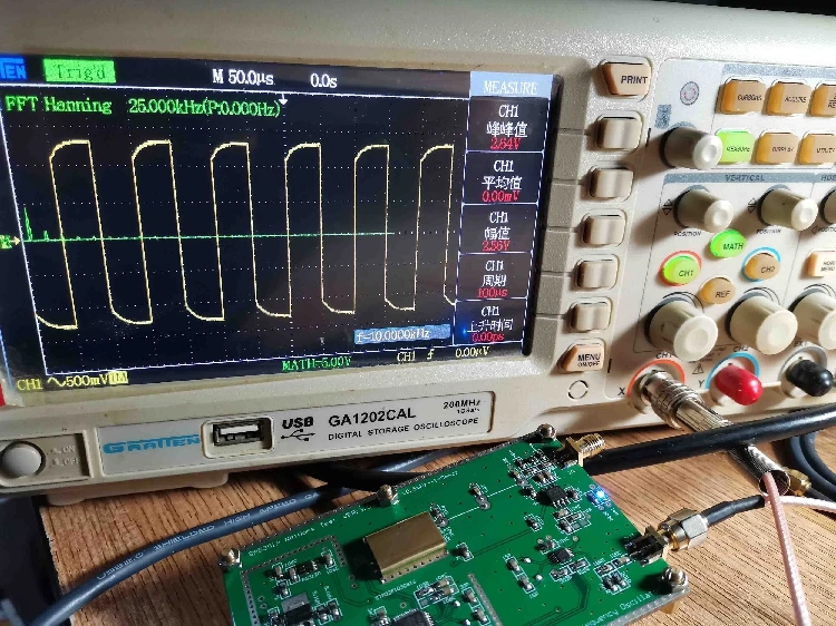 

SI5351 Sweeper V3.3 Simple Spectrum 0.5M-140MHz Sweep Signal Generator suppport NWT4.09.07