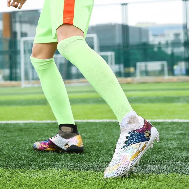 New Professional Men's Football Boots Non-slip Indoor Soccer Boots Men Youth Soccer Cleats Man Turf Sneakers Men Athletic Shoes