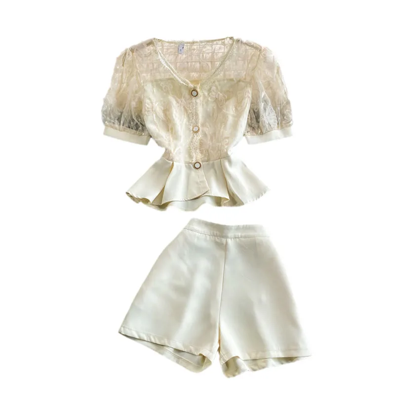 

2021 Summer New Age Reduce Fashion Casual Work Office 2 Piece Sets Womens Outfits Lace Hollow Out Short Top + Wide Leg Shorts