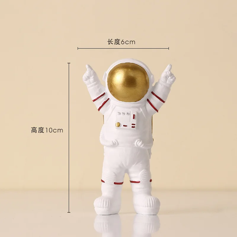 

Home Decor Mini Astronaut Resin Charms Figurines Spaceman with Moon Desk Decorations Home Accessories Gift Figuras Decorativas