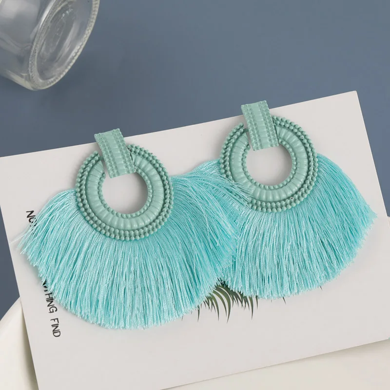 Light Green Новые модные богемные серьги с кисточками для женщин из хлопка и шелка, длинные висячие серьги с бахромой, вечерние женские ювелирные изделия - Окраска металла: Light Green