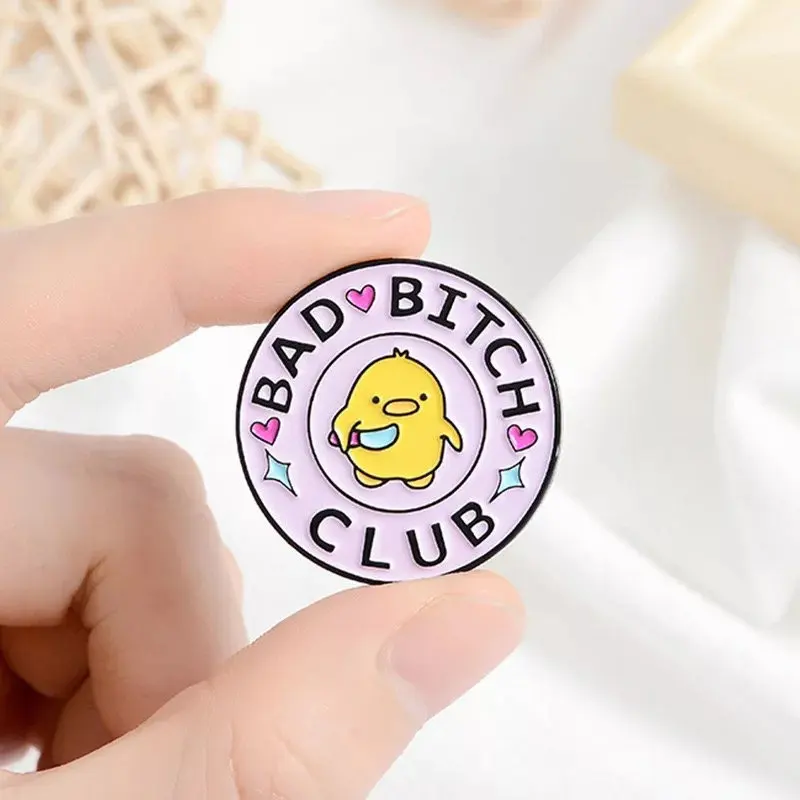 Эмалированные металлические значки Bad Duck с ножом броши на куртки джинсы модные