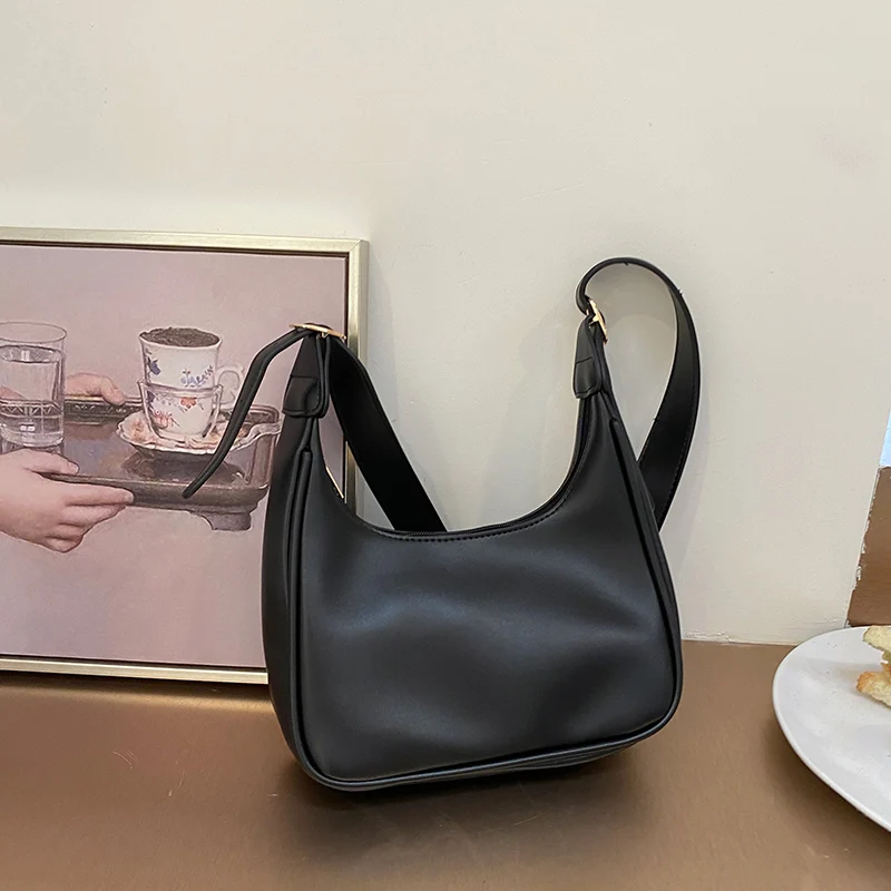 

Soft PU Leather Women Purple Underarm Bag Retro Solid Color Ladies Baguette Handbags Design Girls Small Shoulder