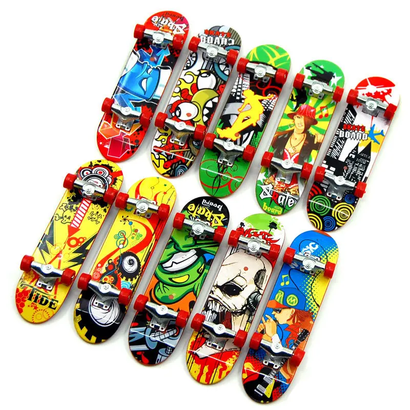 

5pcs High Quality Mini Finger Board Fingerboard Alloy Skate Boarding Cute Party Favor Kids Children Toys Gift