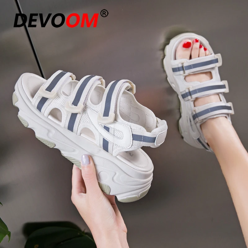 Женские сандалии на резиновой подошве пляжные спортивные для летнего сезона 2020 |