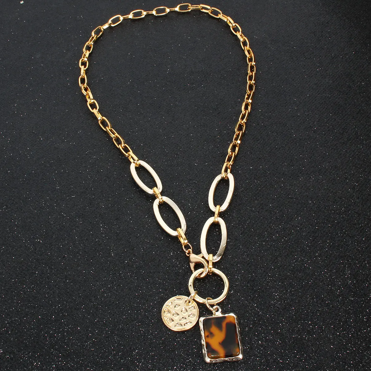 Женское ожерелье геометрической формы простое в европейском стиле с замком