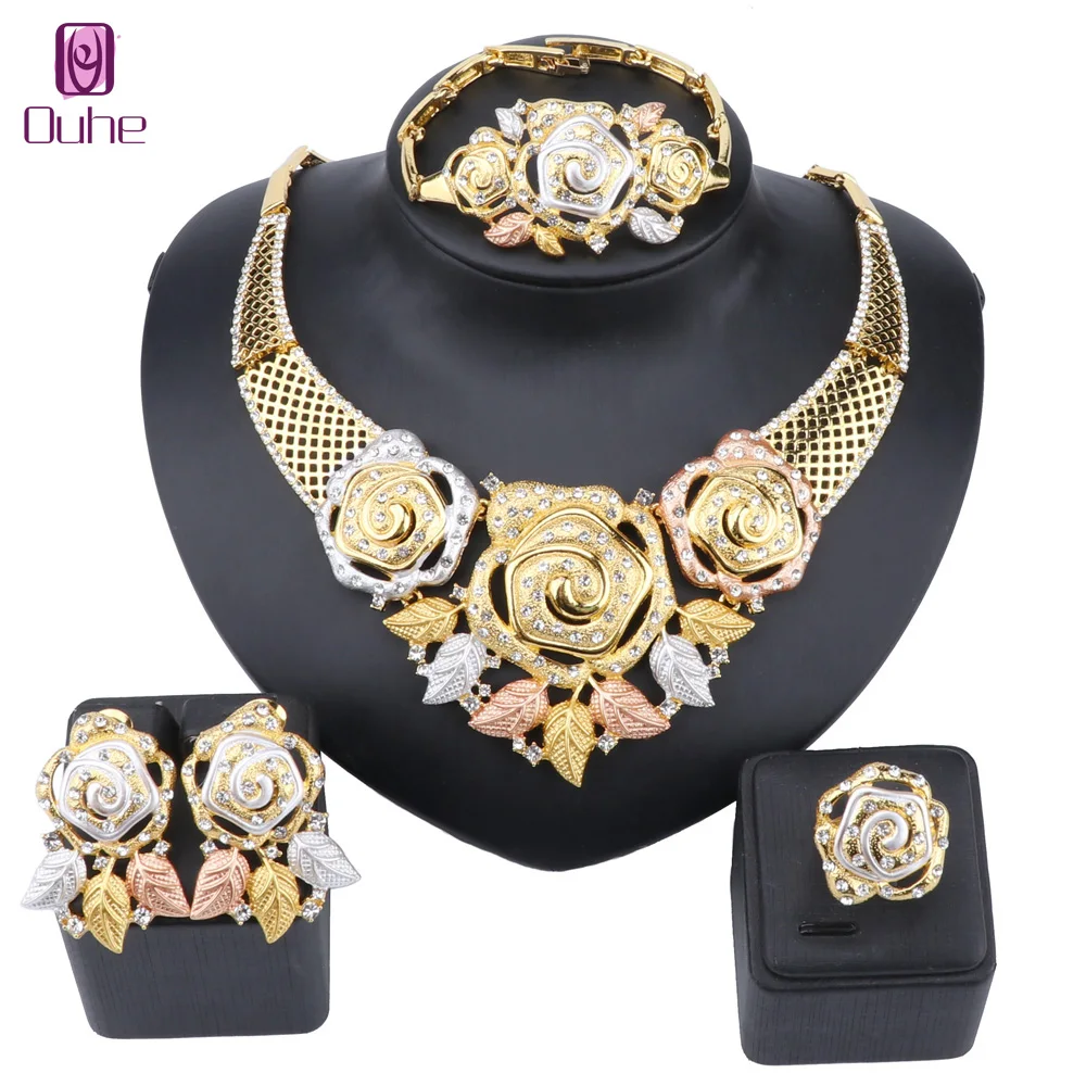 Женский ювелирный комплект из колье серёг кольца и браслета | Украшения