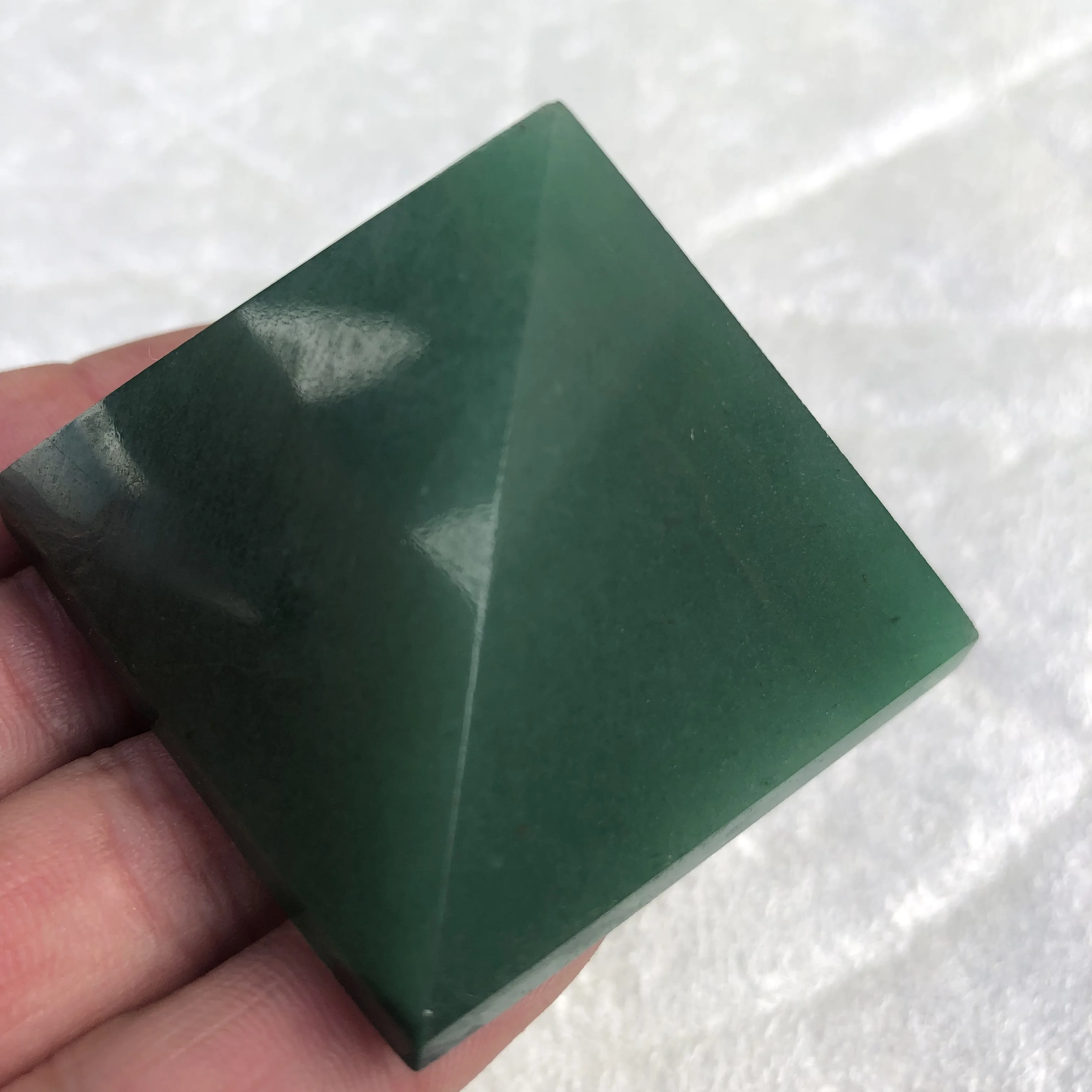

Green dongling natural jade crystal healing pyramid