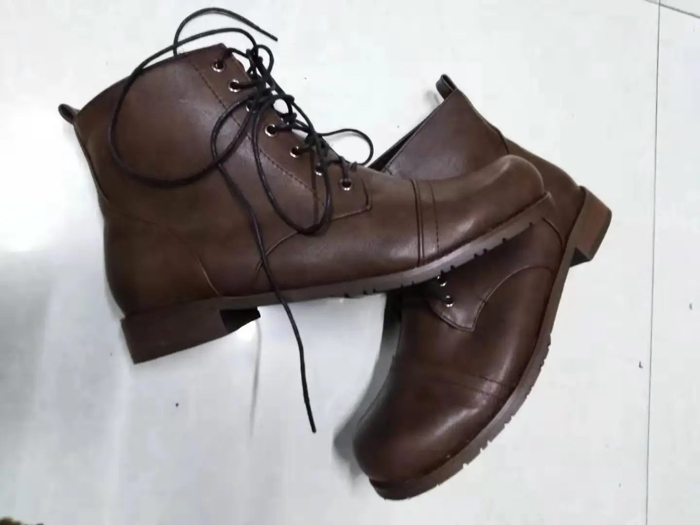 dark brown ZYYZYM/мужские ботинки кожаные осенне-зимние мужские ботильоны с плюшем на шнуровке сохраняющие тепло ботинки для мужчин; Zapatos De Hombre - Color: dark brown