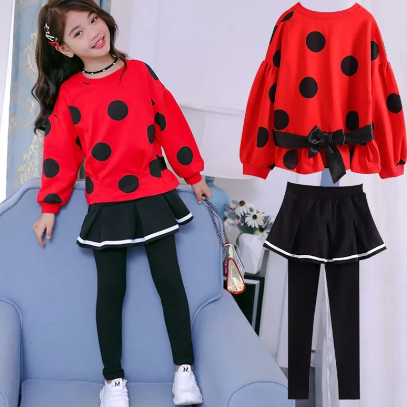 Костюм для маленьких девочек на весну и осень 2018 новинка модная плиссированная