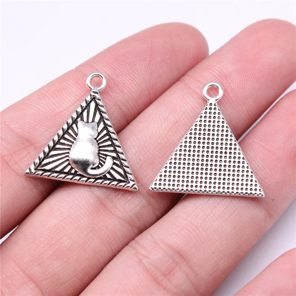 

80pcs Charms Wholesale 23x23mm Cat Triangle Charms Wholesale For Jewelry Making DIY Jewelry Findings Charms