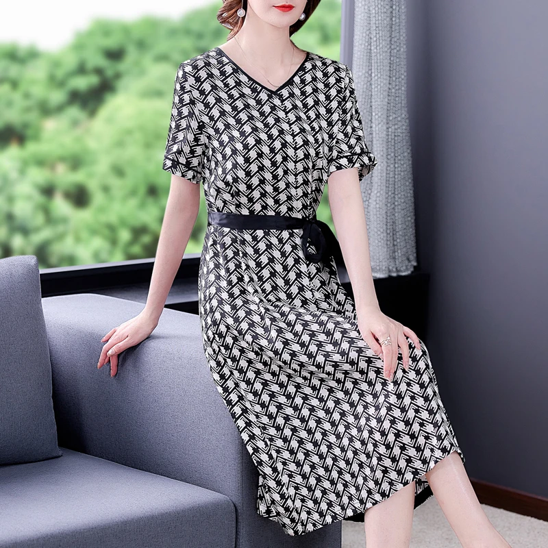 

Fashion V-neck Dress Women Short Sleeve Printed Black Dresses High Waist Long Mid-calf Dresses Drawstring Silk Vestidos Sundress