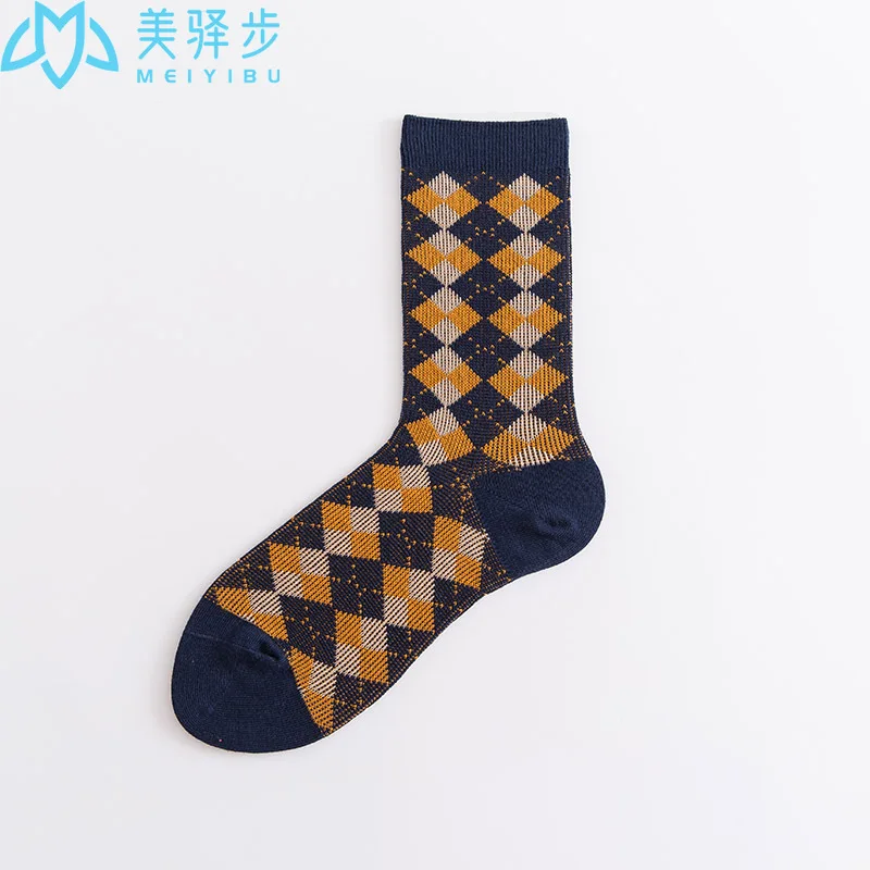 Winter Girl Socks Wholesale 8 PAIRS PER SET Female Socks Art RETRO Crew Cotton Socks