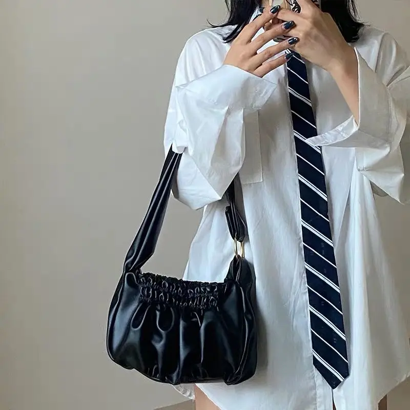

Fashion Design Ladies Pleated Armpit Shoulder Bags Soft PU Leather Women Baguette Handbags Female Daily Travel Large Tote Bag