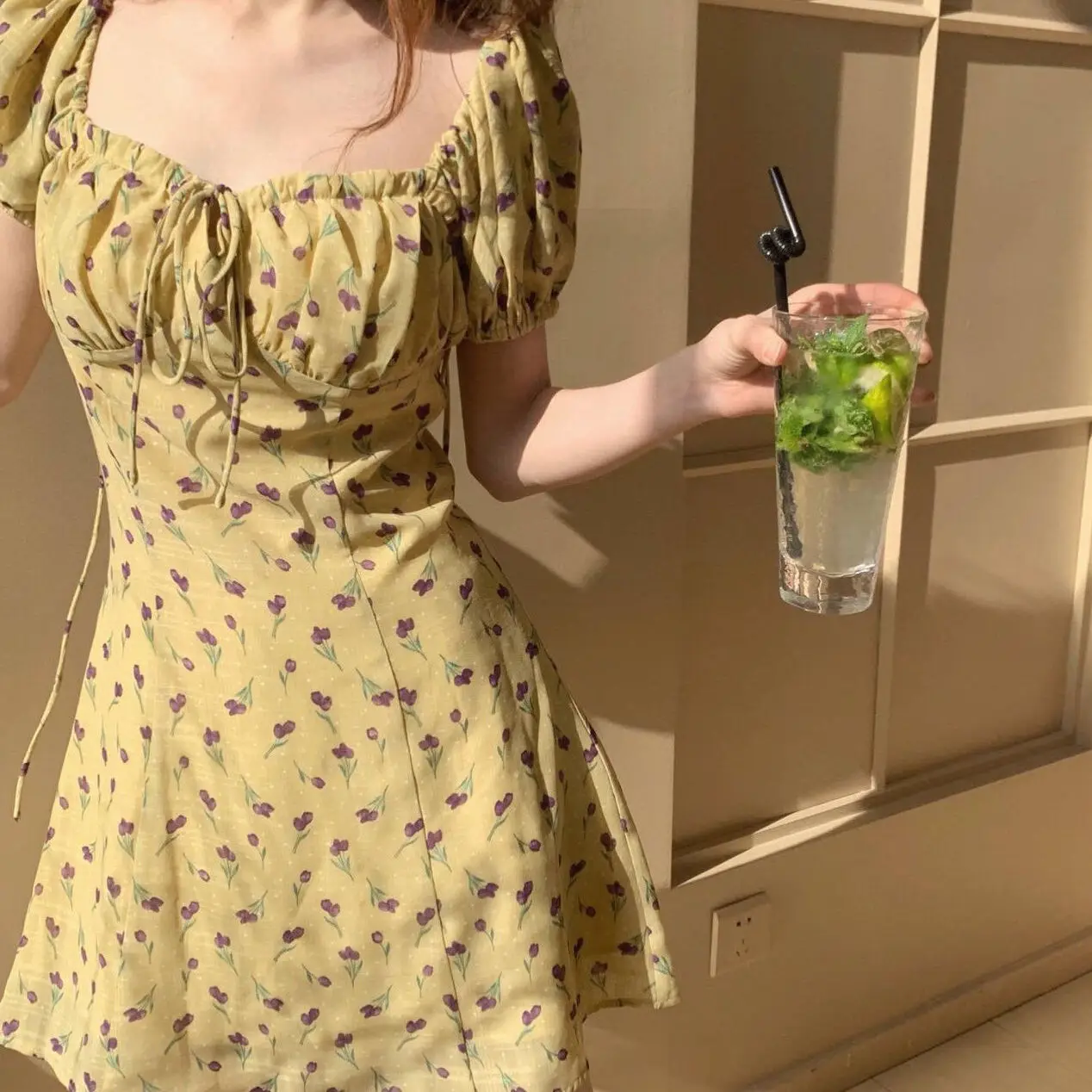 

Women's Dress 2021 Summer New Fashion Vintage Floral Square Collar High Waist Slim Casual Sexy Female Temperament Short Dress