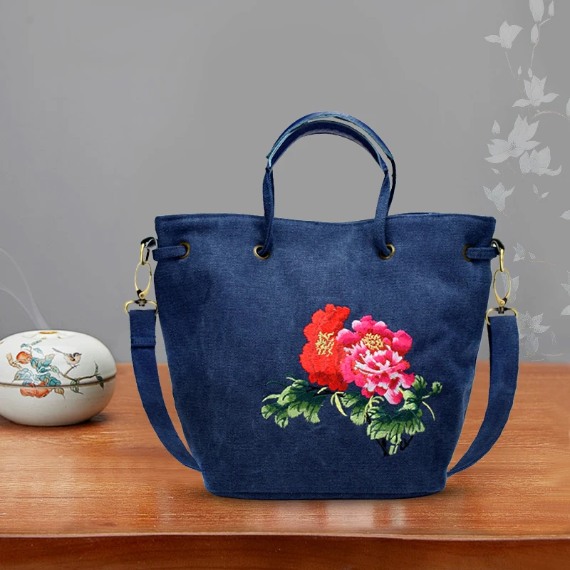 

Women Shoulder Bags Hand Embroidery Pretty Flower Bohemia Nation Style Canvas Lightweight Casual Large Capacity Messenger Bag