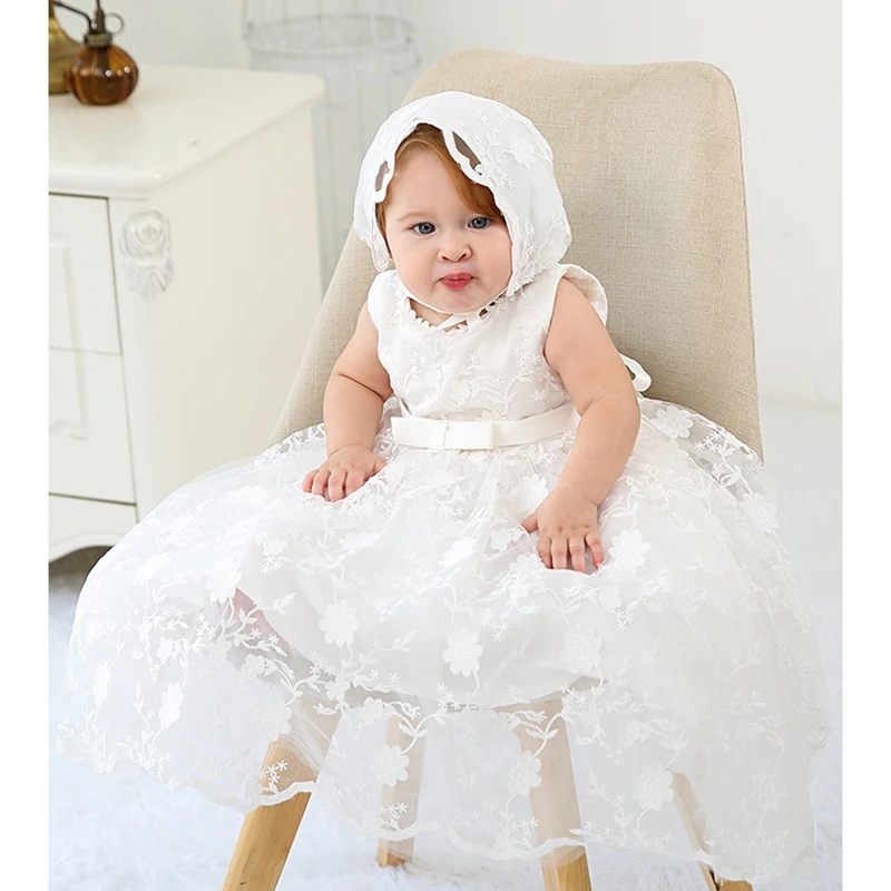 Детское платье на крестины длиной до пола крестильные наряды с шляпой белое