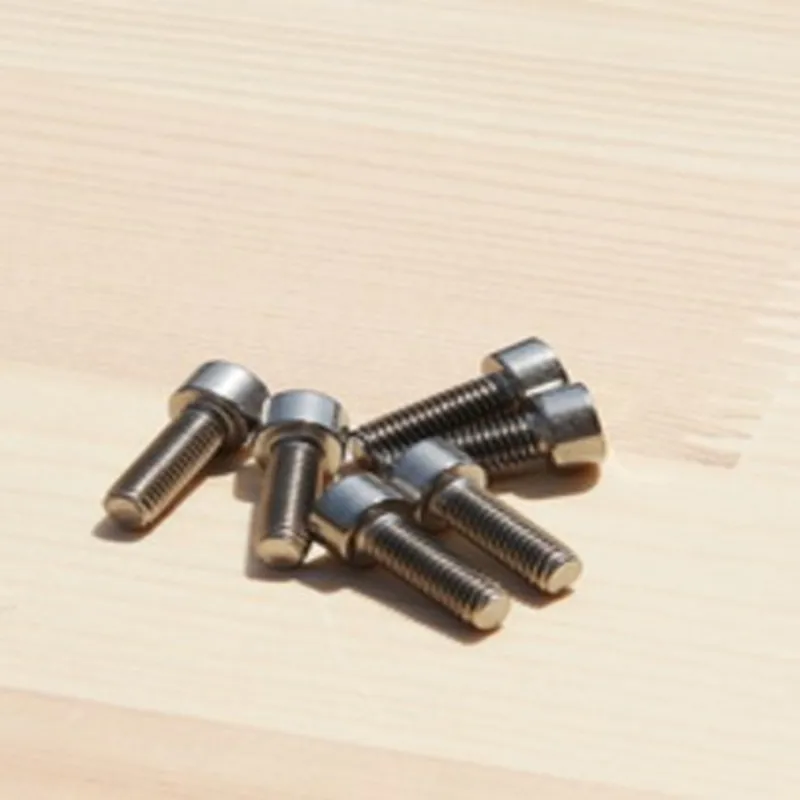 10pcs Titanium Bolt Column Head Hexagon Socket Screw GR2 M4 M5 M6 M8 x 6 8 10 12 14 15 16 18 20 25 30 35 40 45 50 60 70 80mm |