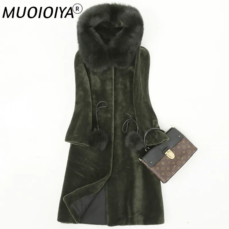 

Real Fur Coat Female Natural Sheep Shearing Overcoat With Genuine Fox Fur Collar Hooded Wool Winter Jacket Women WYQ835