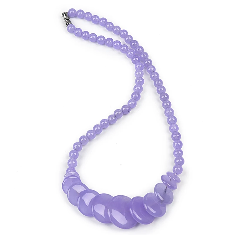 Ожерелье из фиолетового халцедона с круглыми бусинами бабочками и дисками