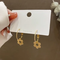 vintage flower earrings hoop cute ins hollow circle metal charm jewelry wholesale 2022 new fashion punk accessories for women