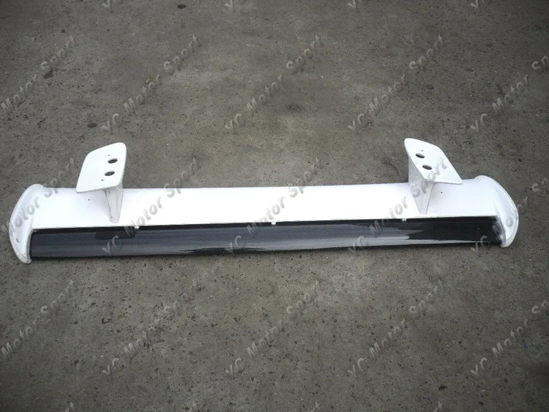 Задний спойлер и ножки из стекловолокна FRP в стиле OEM с карбоновым лезвием