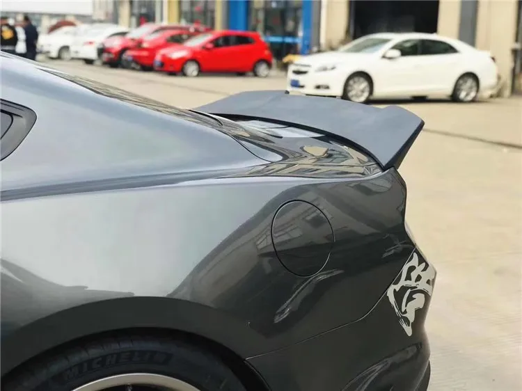 Заднее крыло автомобиля из ABS/углеродного волокна заднее багажника подходит для