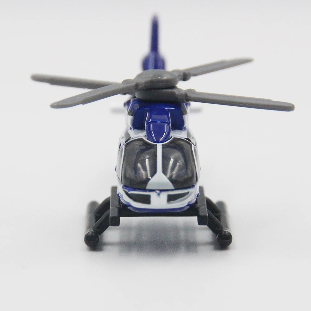 Автомобиль Takara TOMY Tomica литые игрушки мини металлическая модель автомобиля аниме