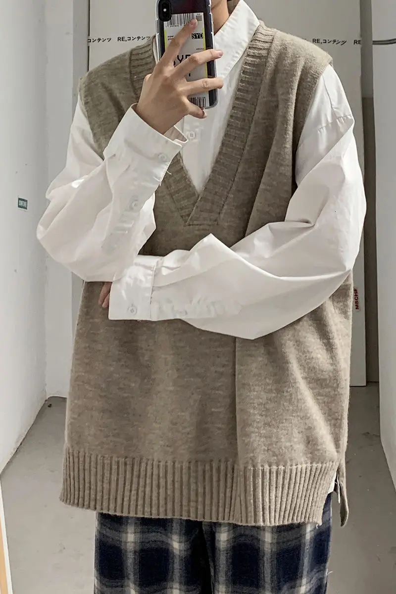 

2020 Spring And Autumn New Youth Popular Men's Korean Version Of Solid Color V-neck Sleeveless Vest Fashion Casual Pullover