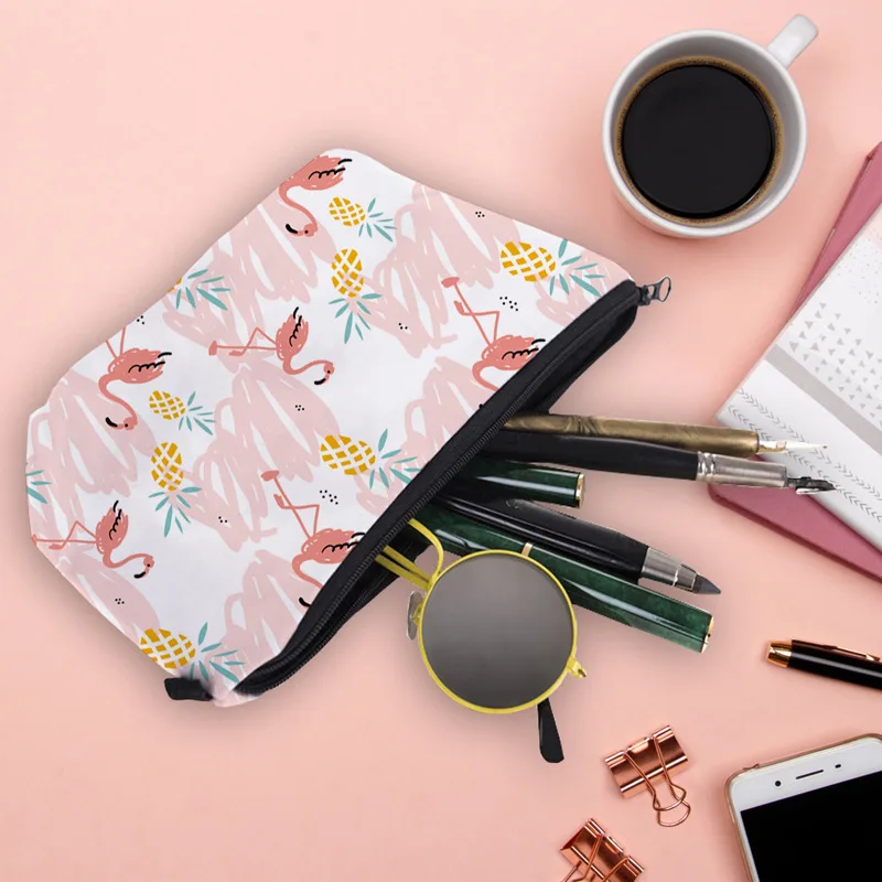 

Косметичка с 3D-принтом, Дамский клатч с фламинго, необходимая многофункциональная дорожная Сумочка для Хранения Туалетных Принадлежностей