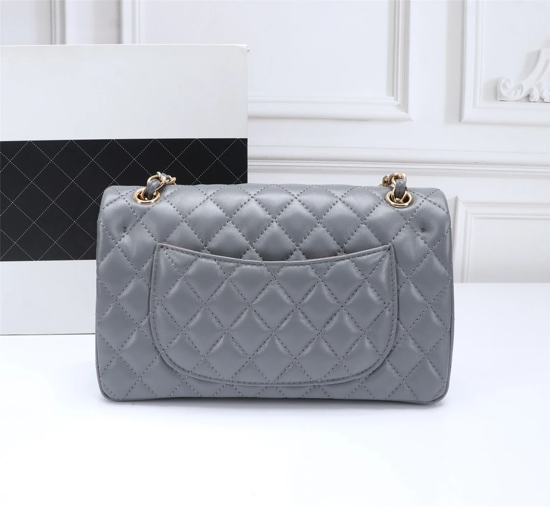 

High-quality women's leather handbags luxury fashion sheepskin messenger bag ladies shoulder bag quilted skin flap bag