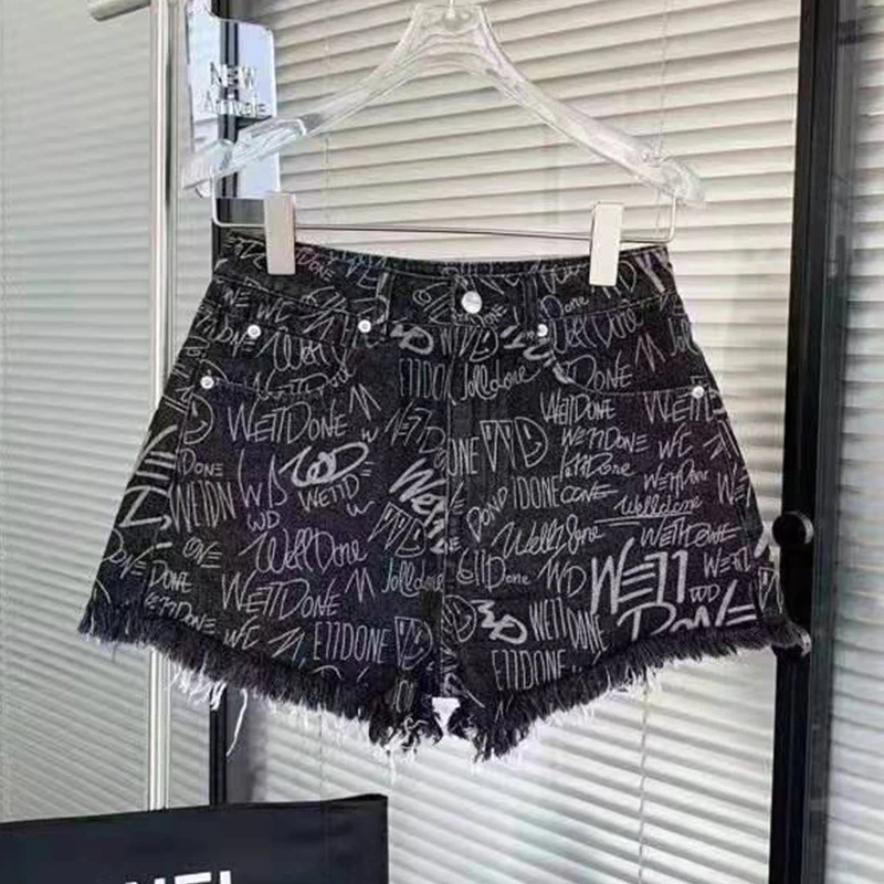 

Denim Shorts 2021 Women's Jeans Graffiti Print Old Letters High Waist Summer Fashion Zipper Female Vintage Style Women Pants