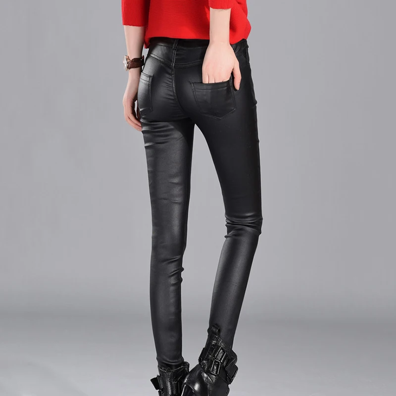 Женские узкие брюки из искусственной кожи с высокой талией осенние черные