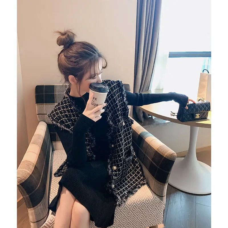 

Tweed Vest Women's Fashion Short Cardigan Vests All-Matching Celebrity Style Plaid Fringe Waistcoat 2021 New Women Winter Vest