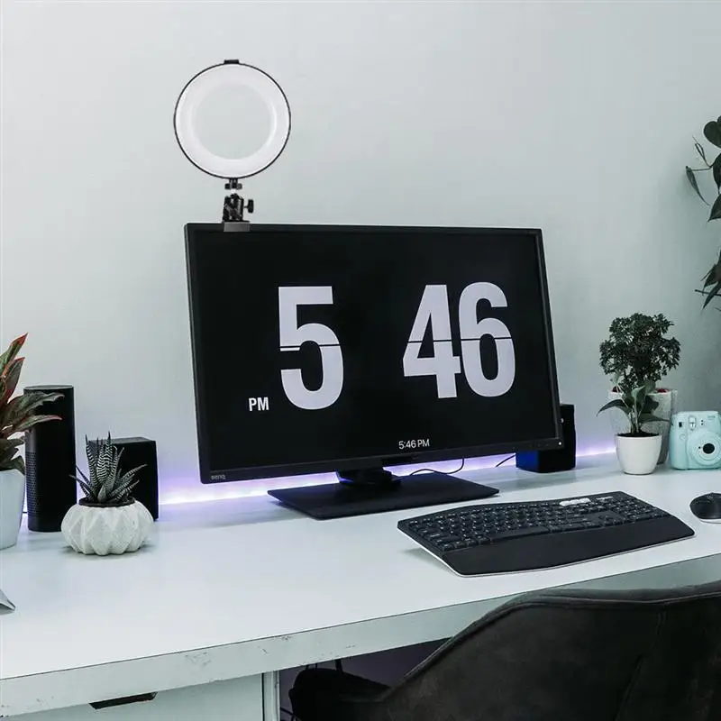 

1 Set 6 inch Ring Light Dimmable Color Adjustable Selfie Halo Lamp with Clip