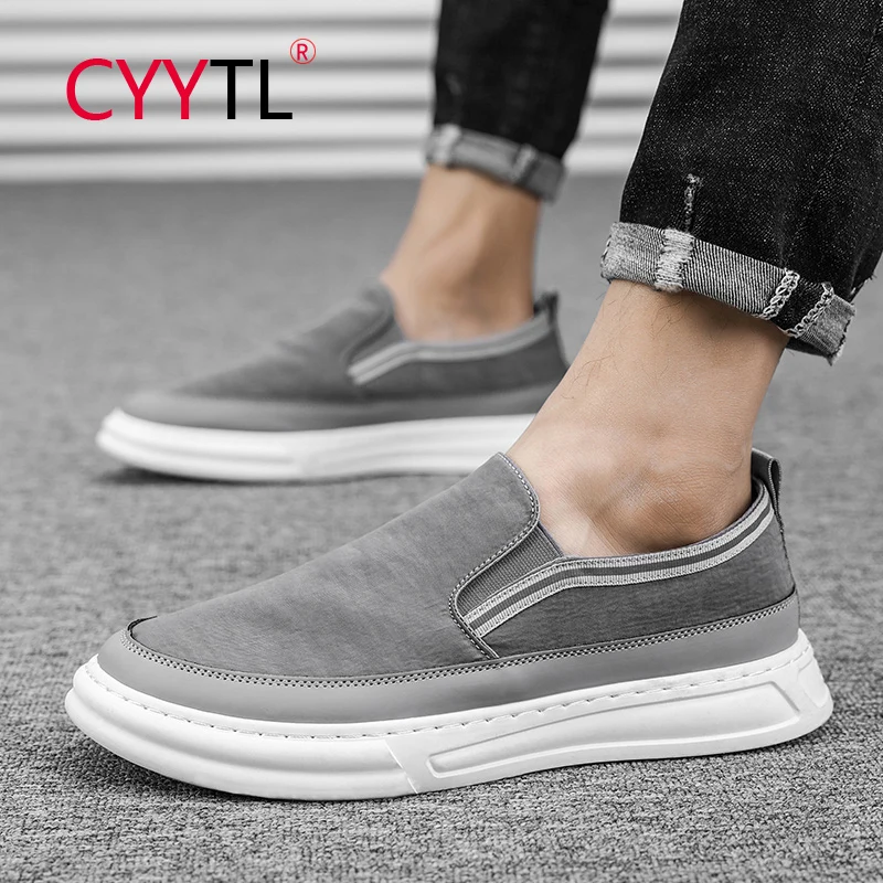 

CYYTL Casual Mesh Men's Loafers Slip On Breathable Flat Comfortable Shoes Moccasins Soft Sneakers Outdoor Walking Tennis