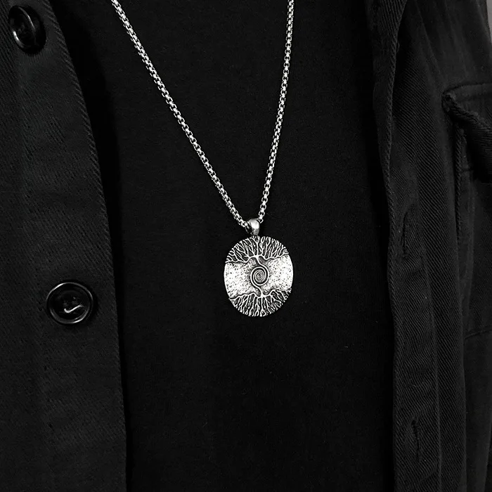 

Retro Punk Men Vikings Amulet Tree of Life Round Silver Color Big Pendant Fashion Stainless Steel Men Motorcycle Party Jewelry