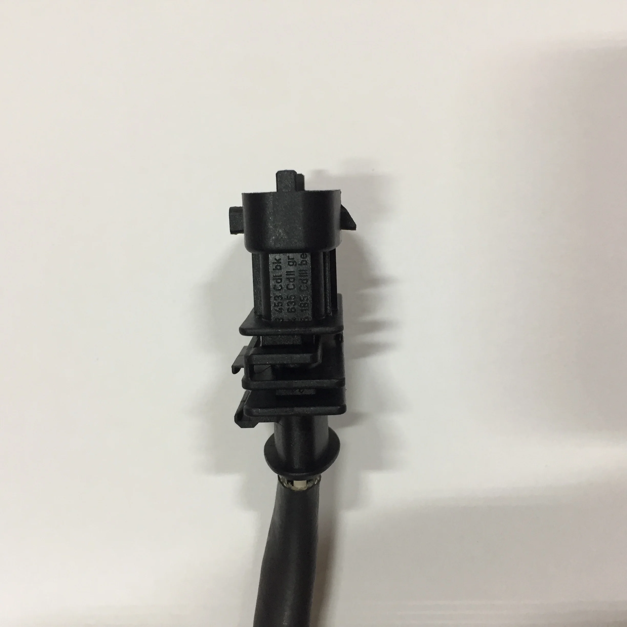 Соединитель датчика кислорода азота 4326532 жгут проводов |