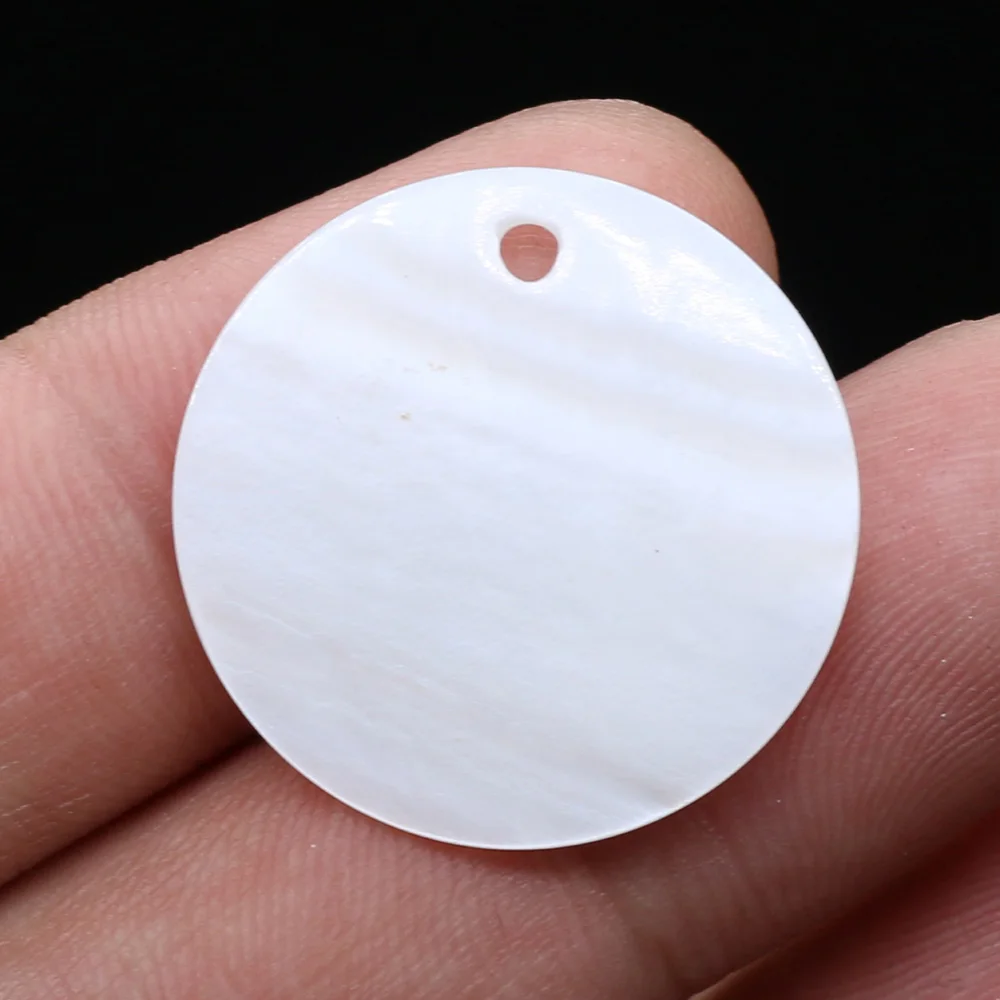 

Wholesale Natural Shell Beads Round Slice Shell Pendants for Tribal Jewelry Making DIY Necklace Earrings Accessories