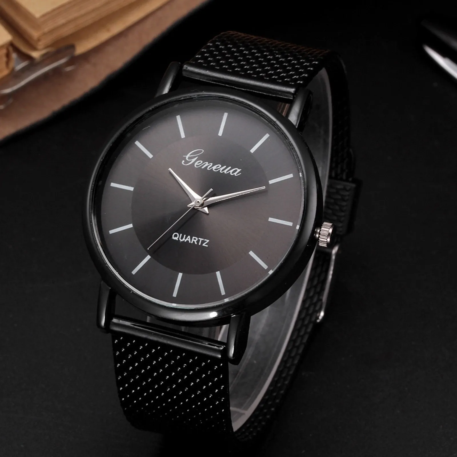 

2021 Hot Selling Watch Simple Style Quartz Watch Woman's High-end Blue Glass Life Waterproof Distinguished Luxurious And Noble