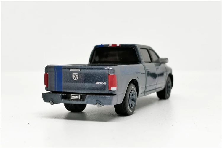 Greenlight 1: 64 Dodge Ram 1500 спортивный пикап Синий литой под давлением модель автомобиля без коробки