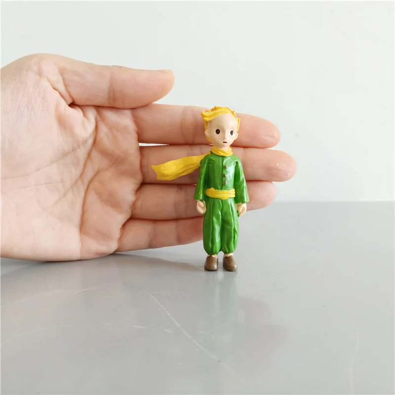 Статуя стоящего Маленького принца из смолы украшение для дома шарф миниатюры