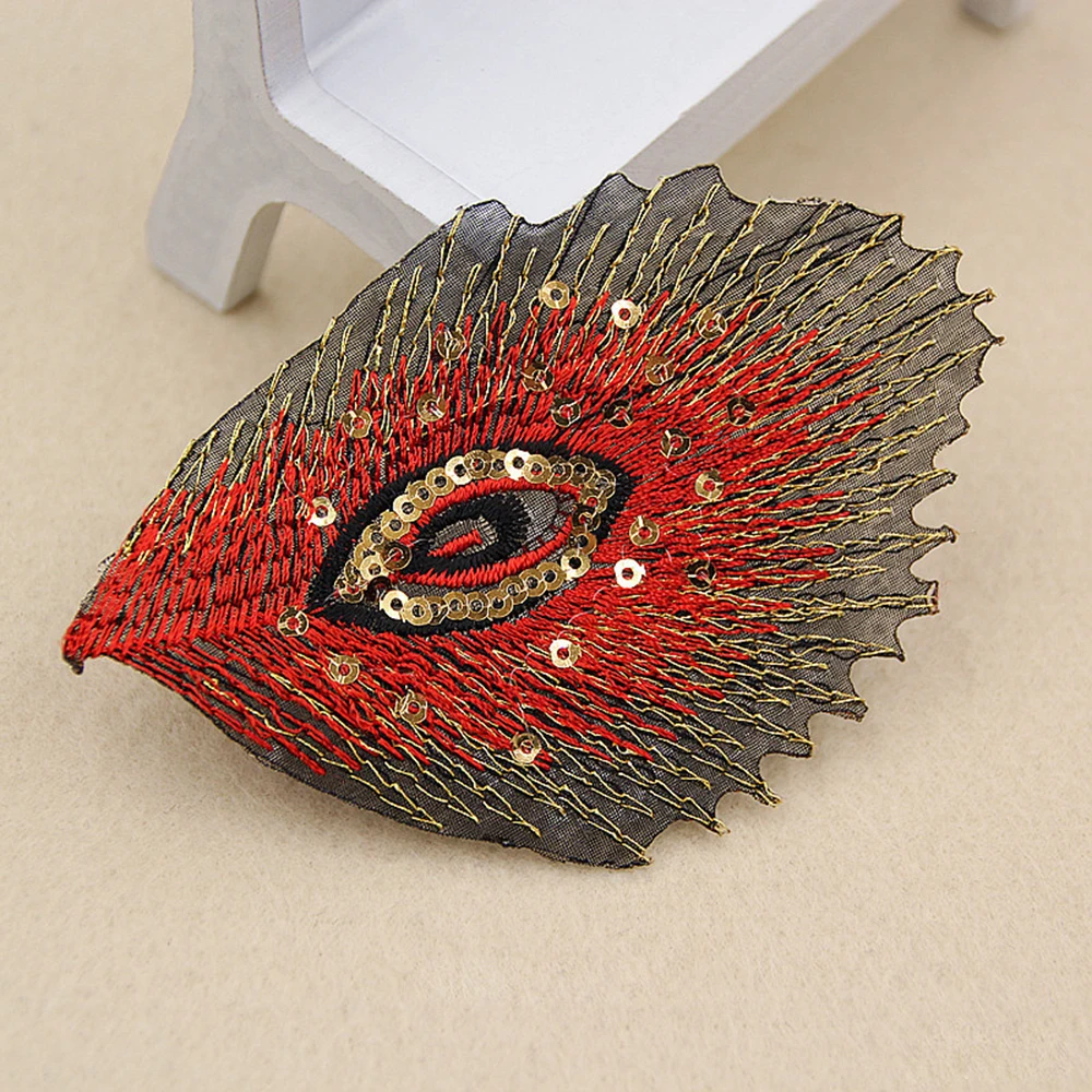 

Fabric Embroidery Appliques Patches DIY Scrapbooking Craft Blue pink green red yellow purple Peacock Feather Sequins 1Piece