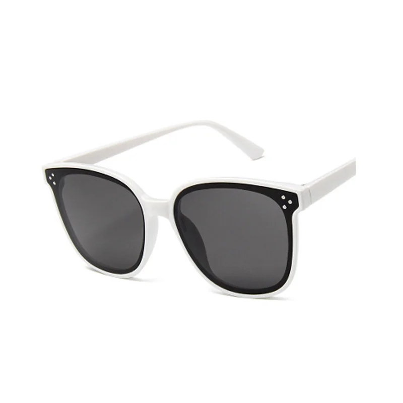 

Women Sunglasses Classic Brand Designer Frame Retro Crystal Square Ladias Eyewear Occhiali Da Sole