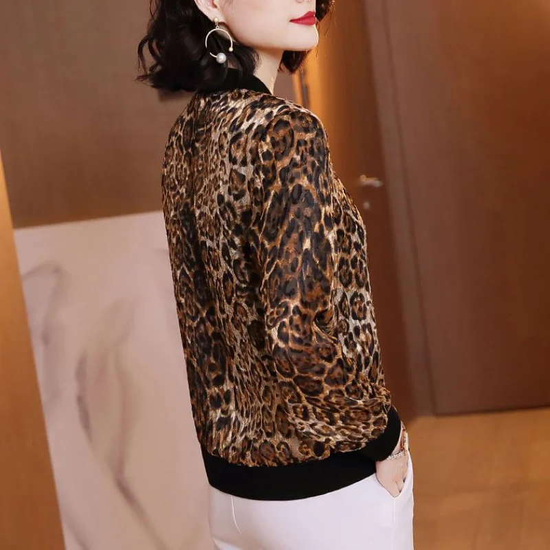 Размера плюс женская с принтом Базовая куртка длинным рукавом тонкая одежда