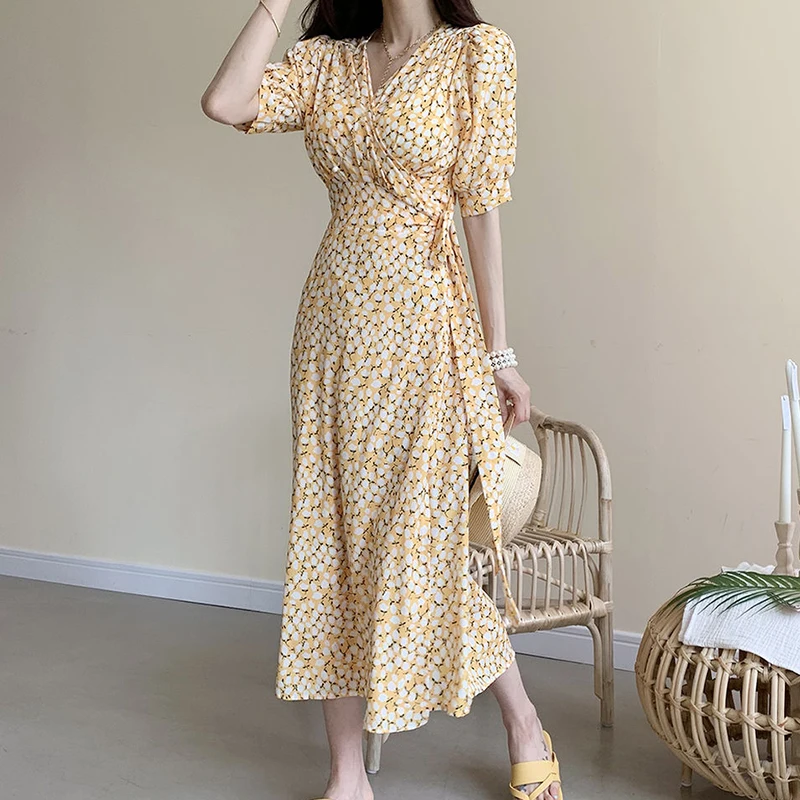 

Korean Sweet Fashion Vestidos Female V-neck Cross Side Tie Waist One Piece Floral Puff Sleeve Midi Dress DK1196